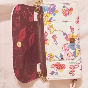 Crossbody bag